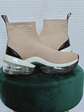 MICHAEL Michael Kors Olympia Bootie Extreme Sock Sneaker Chunky Bubble Wedge Sz8